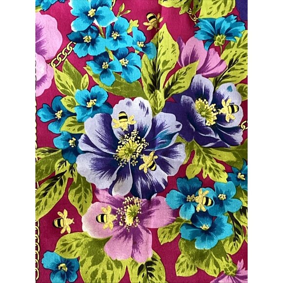 VTG Woman’s Oscar De La Renta Studio 100% Silk Scarf Rectangle 10” X 50” Bees - Picture 3 of 3